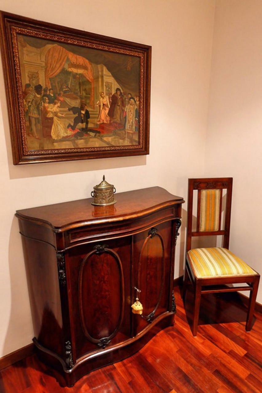 Appartamento A Palazzo Vinci แฟร์โม ภายนอก รูปภาพ